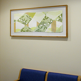 病院内科に飾るアート